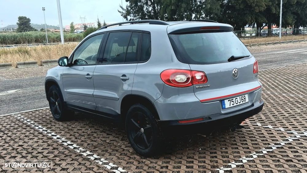 VW Tiguan 1.4 TSI Track 4Motion - 10