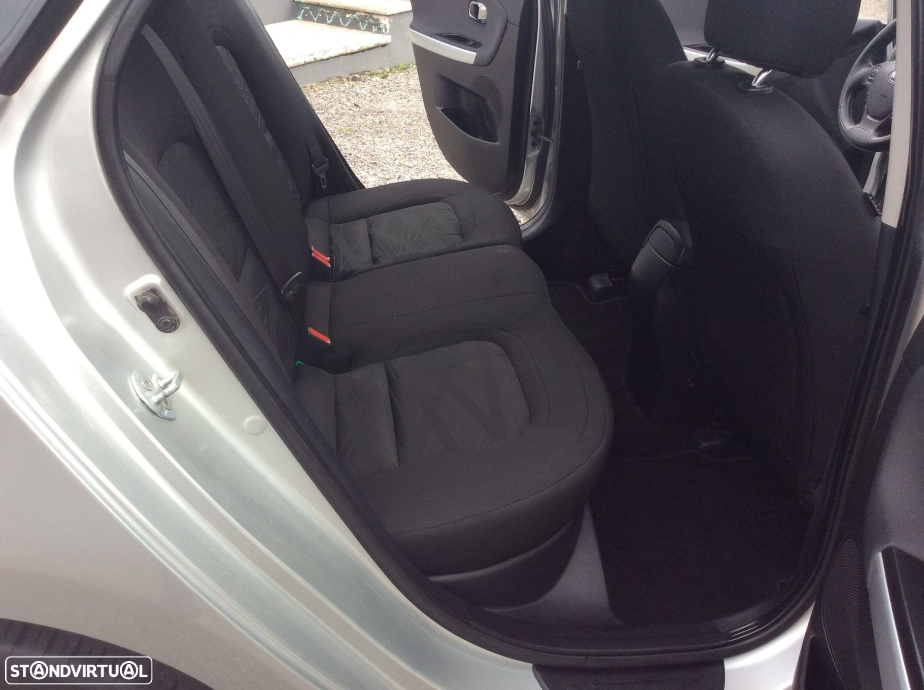 Kia Ceed SW 1.4 CRDi ECO - 39