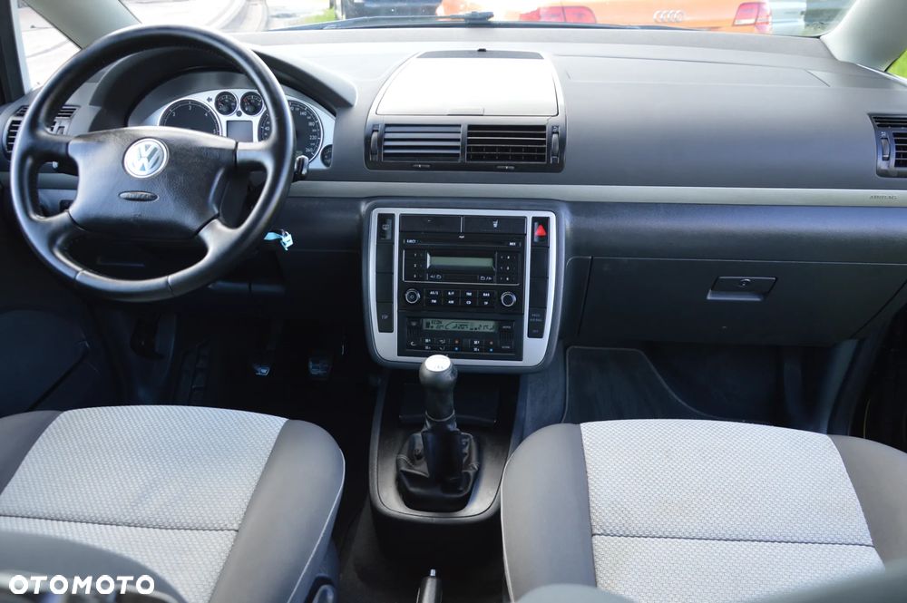 Volkswagen Sharan 1.9 TDI Freestyle - 33