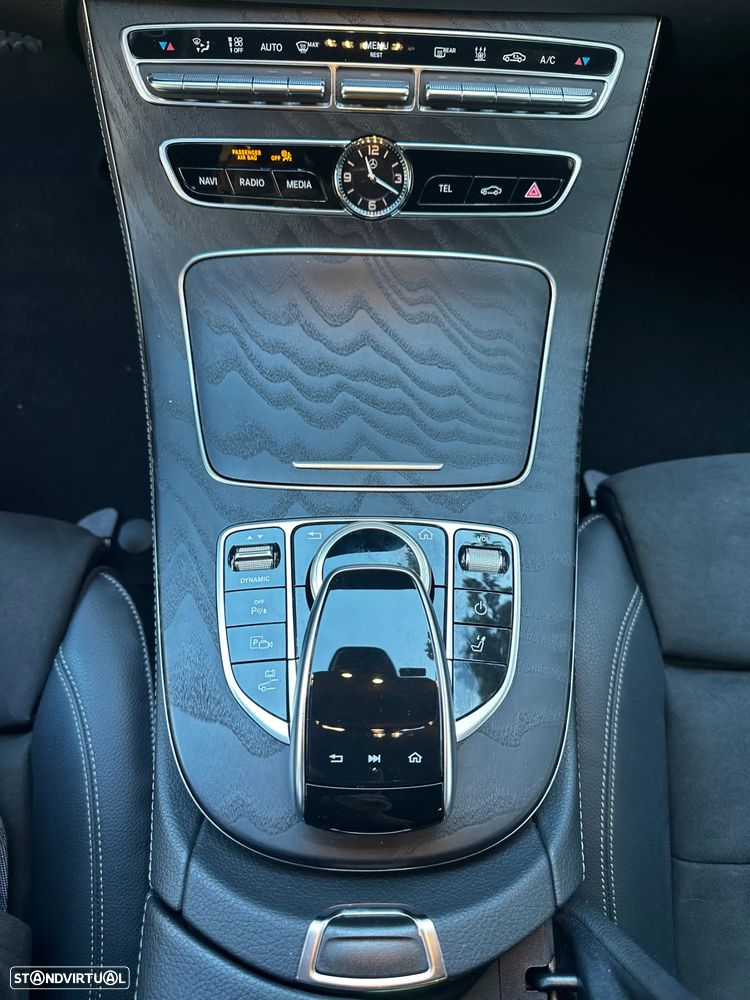 Mercedes-Benz E 300 de AMG Line - 15