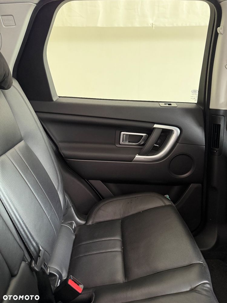 Land Rover Discovery Sport 2.0 TD4 HSE - 39