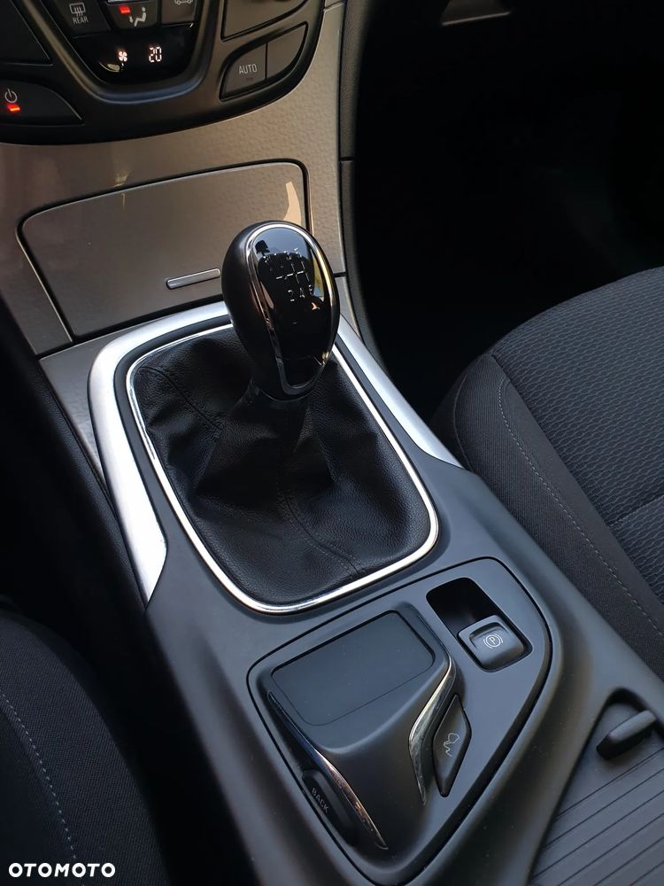 Opel Insignia 1.4 Turbo ecoFLEX Start/Stop Business Edition - 29