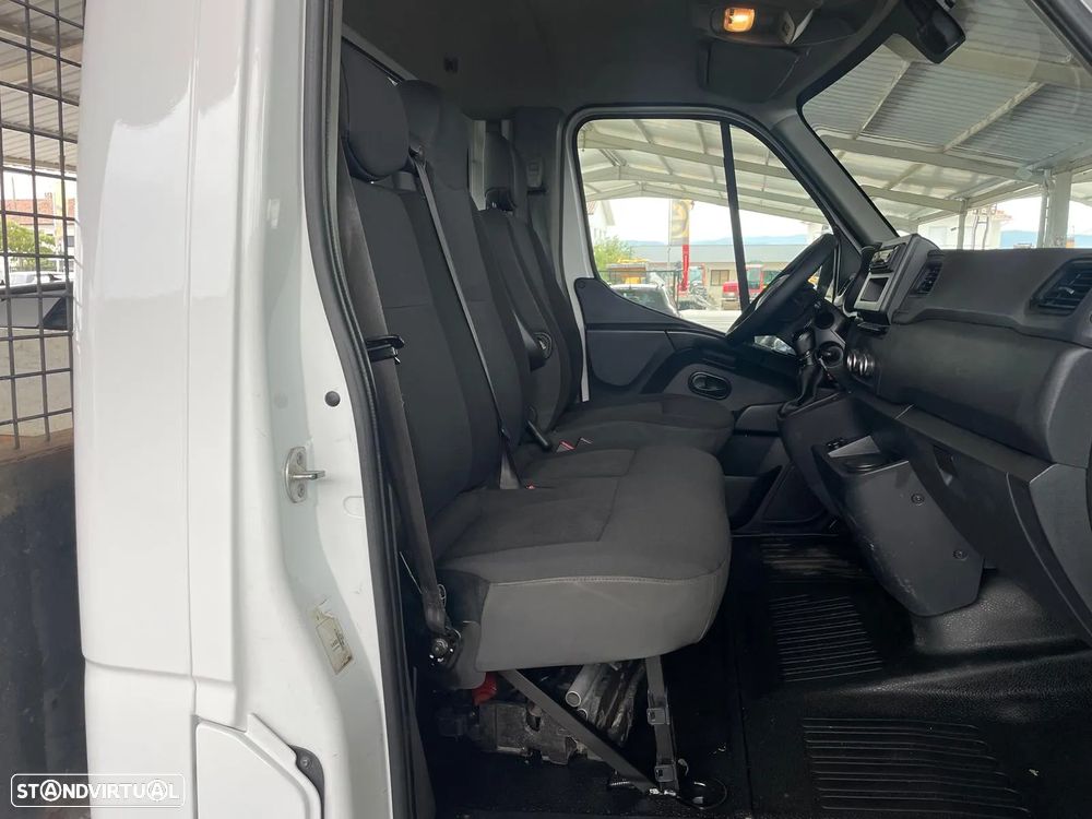 Renault Master 2.3 DCI - 17