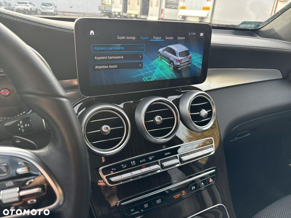 Mercedes-Benz GLC 300 d 4-Matic - 25