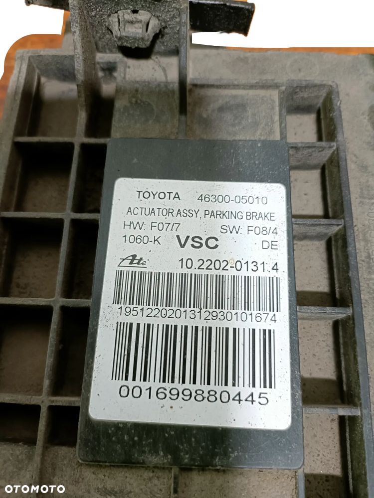 TOYOTA AVENSIS III T27 09- 2,0 D4D moduł hamulca ręcznego 46300-05010 * - 3