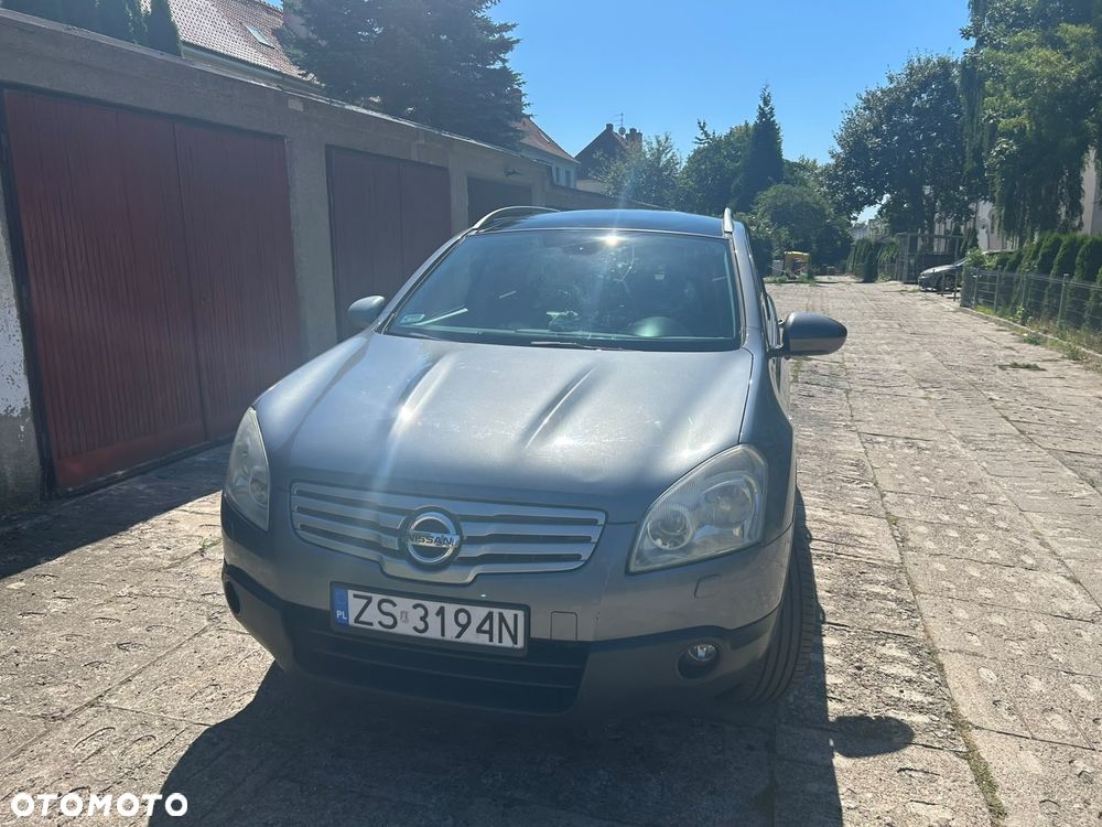 Nissan Qashqai+2 - 1