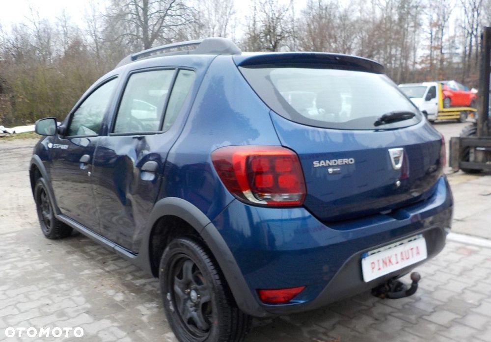 Dacia Sandero Stepway - 13