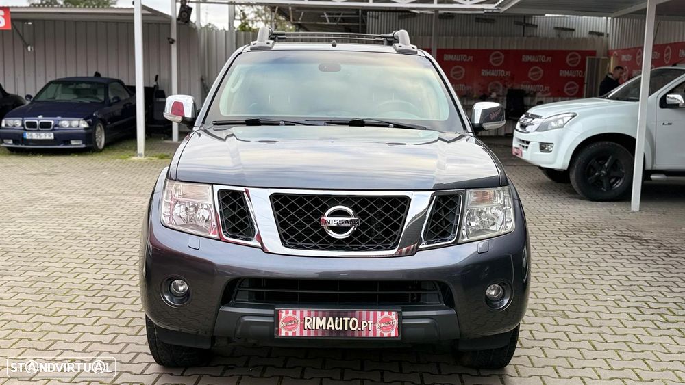 Nissan Navara 2.5 dCi CD LE Hi-Tech +P.Premium 4WD - 18