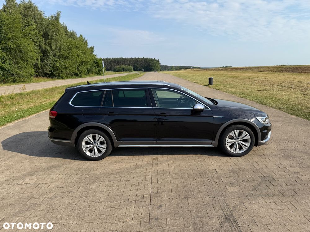 Volkswagen Passat Alltrack - 10