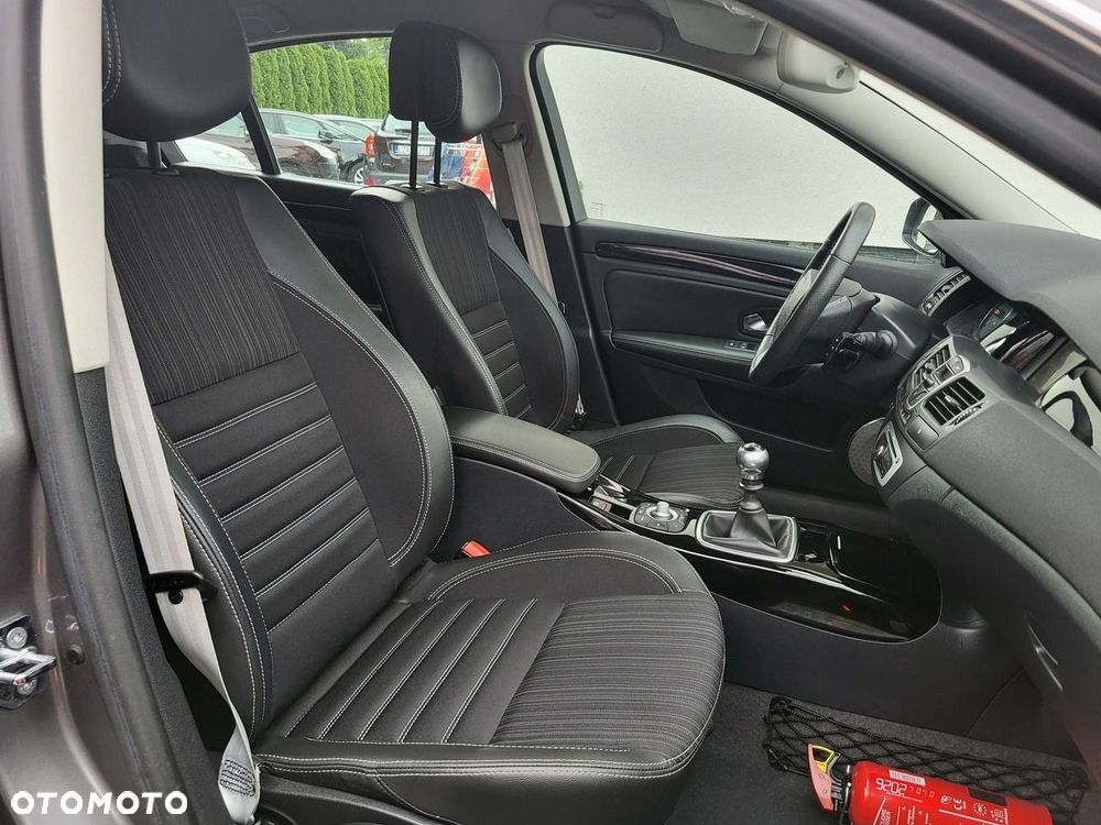 Renault Laguna - 11
