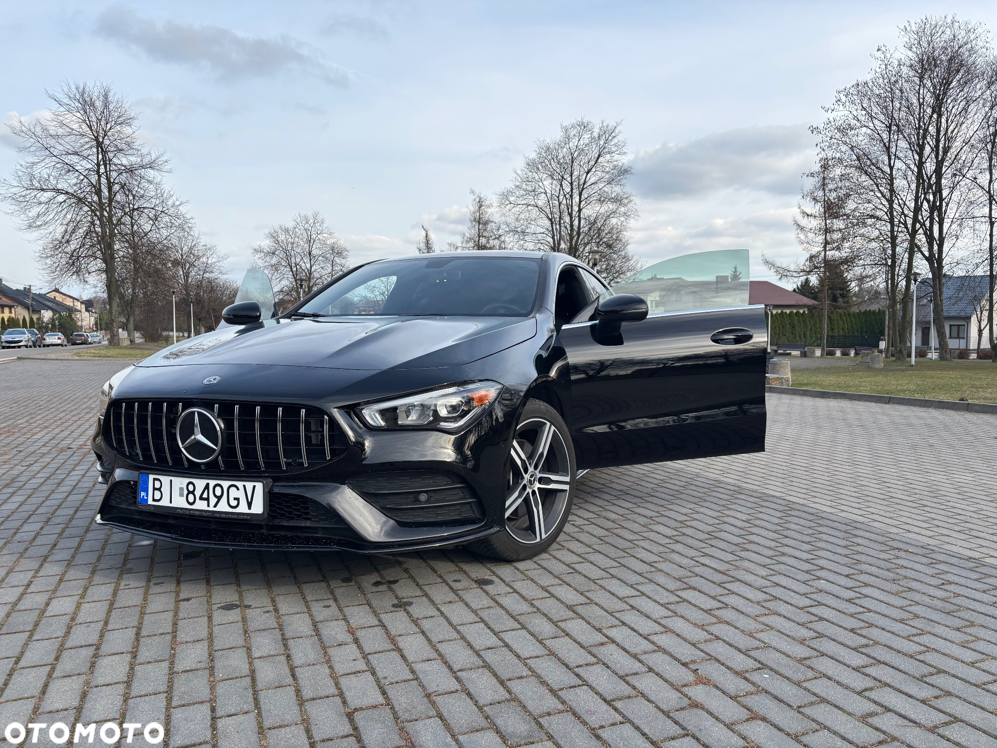 Mercedes-Benz CLA 250 4-Matic 7G-DCT - 2