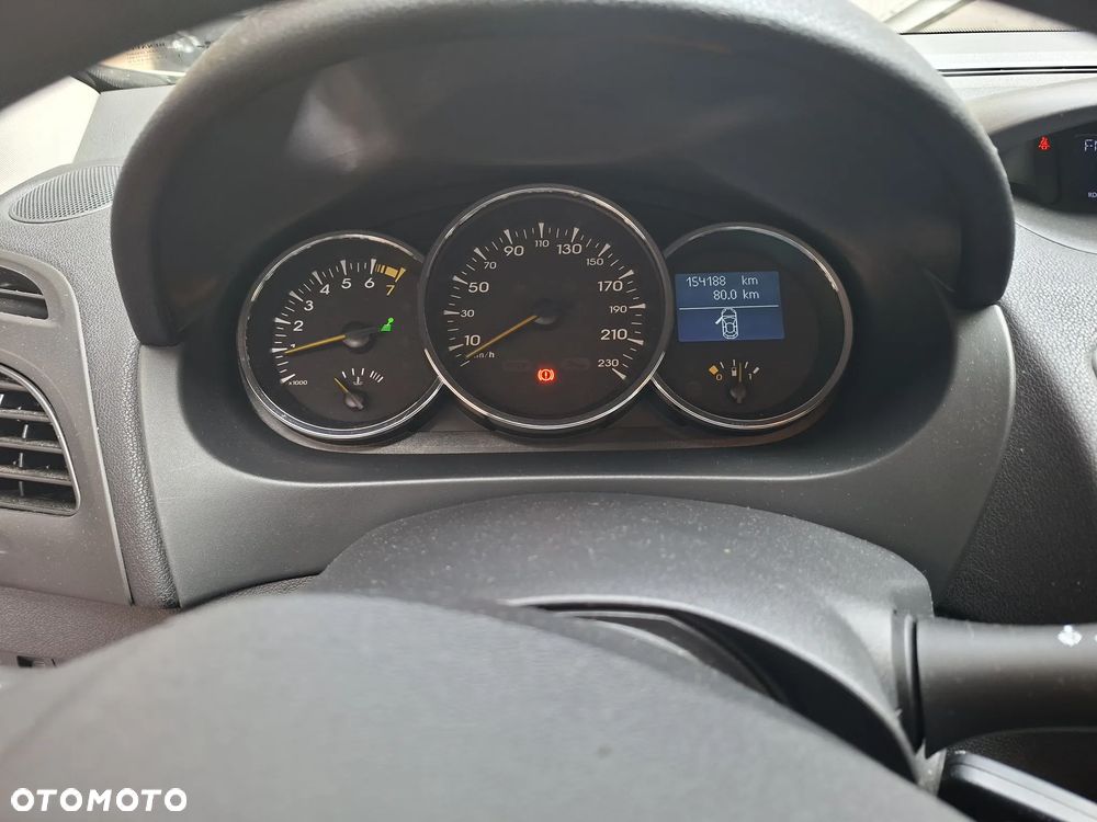 Renault Fluence 1.6 16V Expression Euro5 - 5