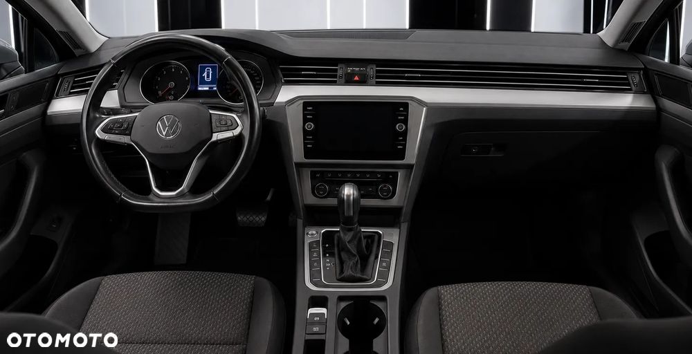 Volkswagen Passat 1.5 TSI EVO Essence DSG - 5