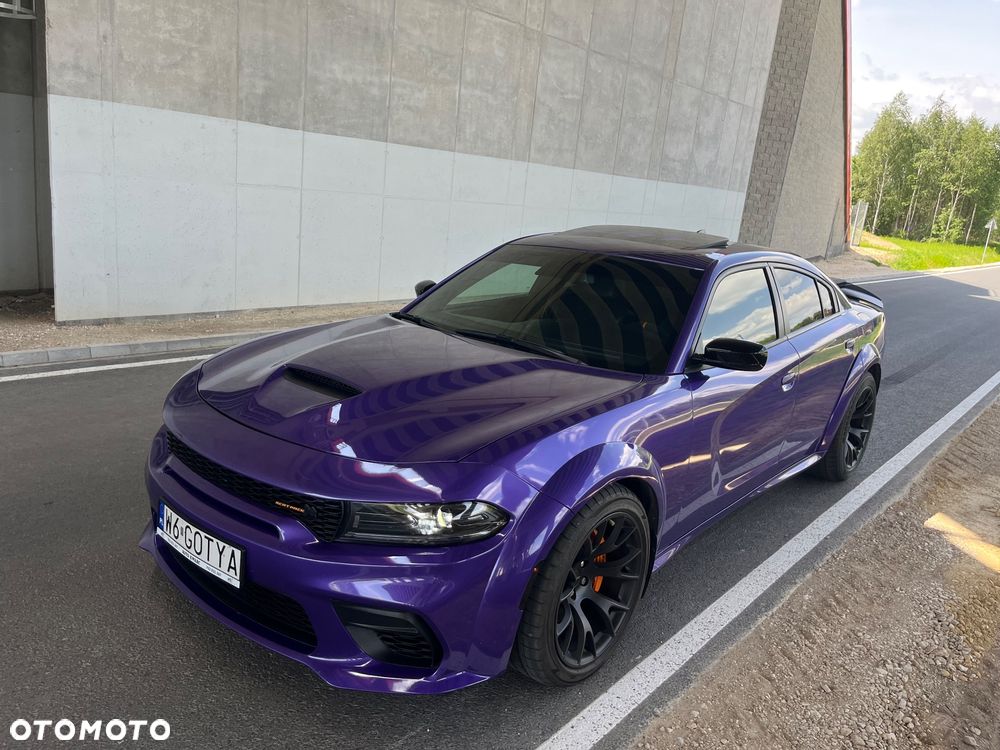 Dodge Charger 6.4 Scat Pack Widebody - 11