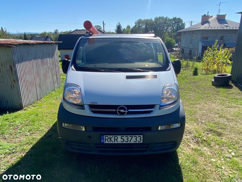 Opel Vivaro - 2