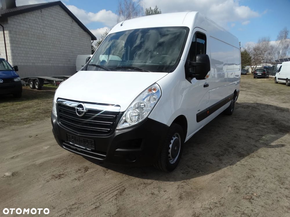 Opel Movano