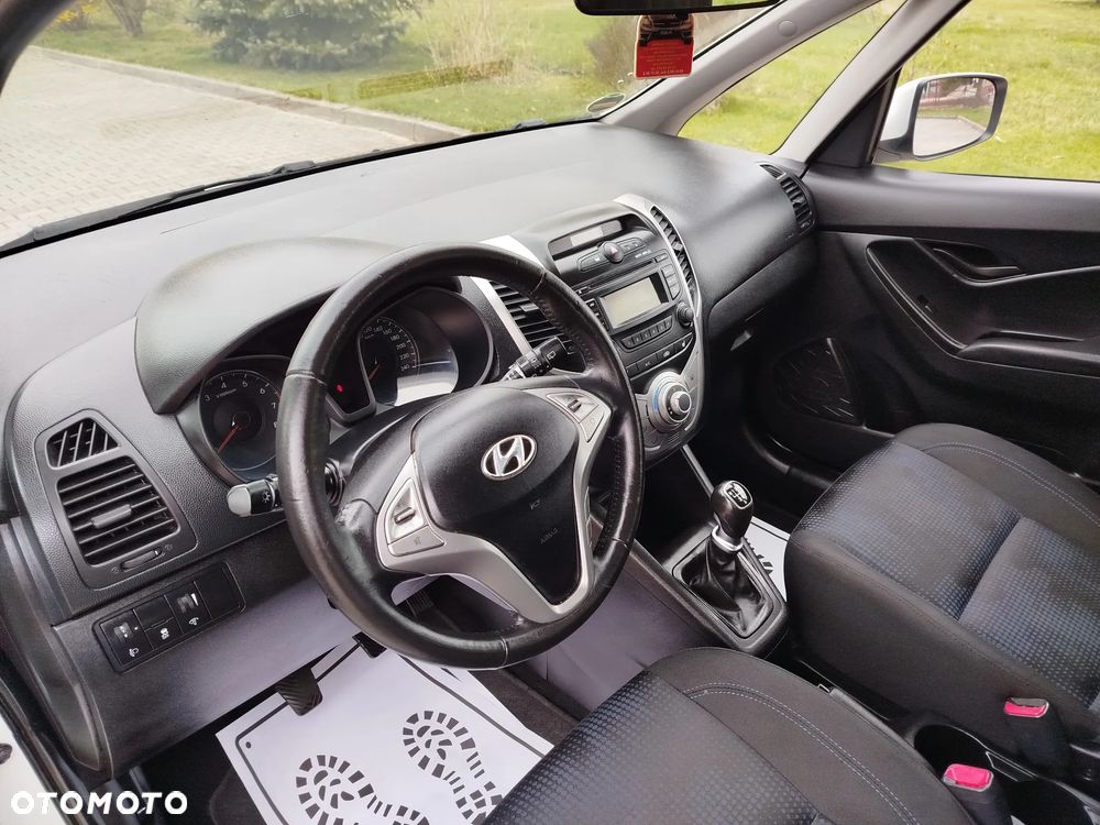 Hyundai ix20 1.4 blue YES Silver - 31