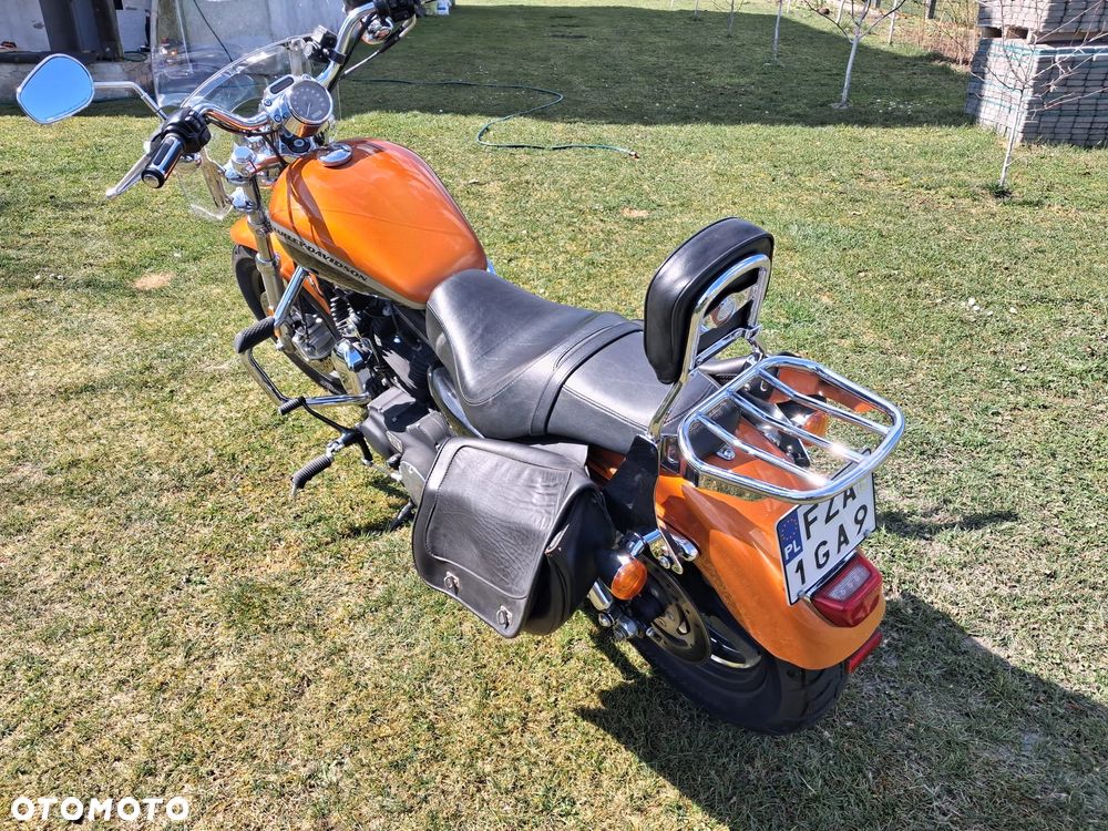 Harley-Davidson Sportster Custom 1200C - 4