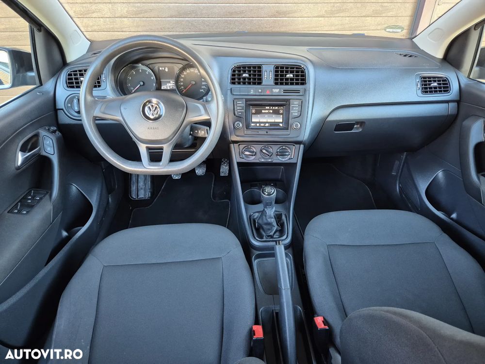 Volkswagen Polo 1.0 (Blue Motion Technology) Comfortline - 3