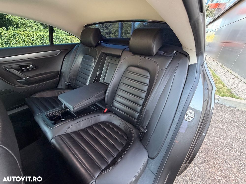 Volkswagen Passat CC 2.0 TDI DSG Exclusive - 17