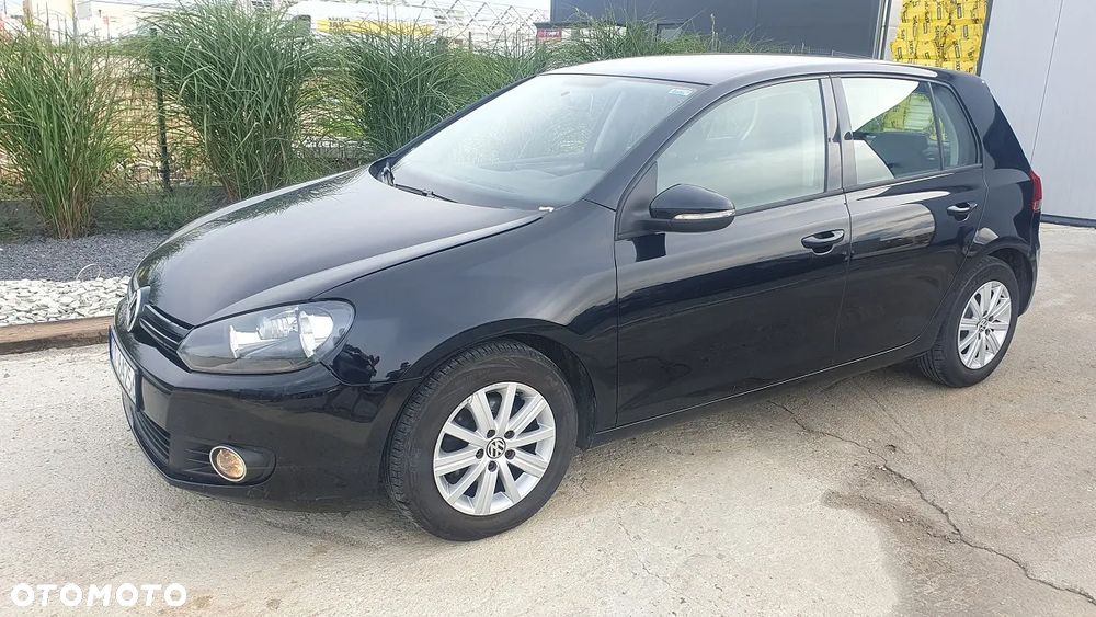 Volkswagen Golf 1.6 Edition - 1