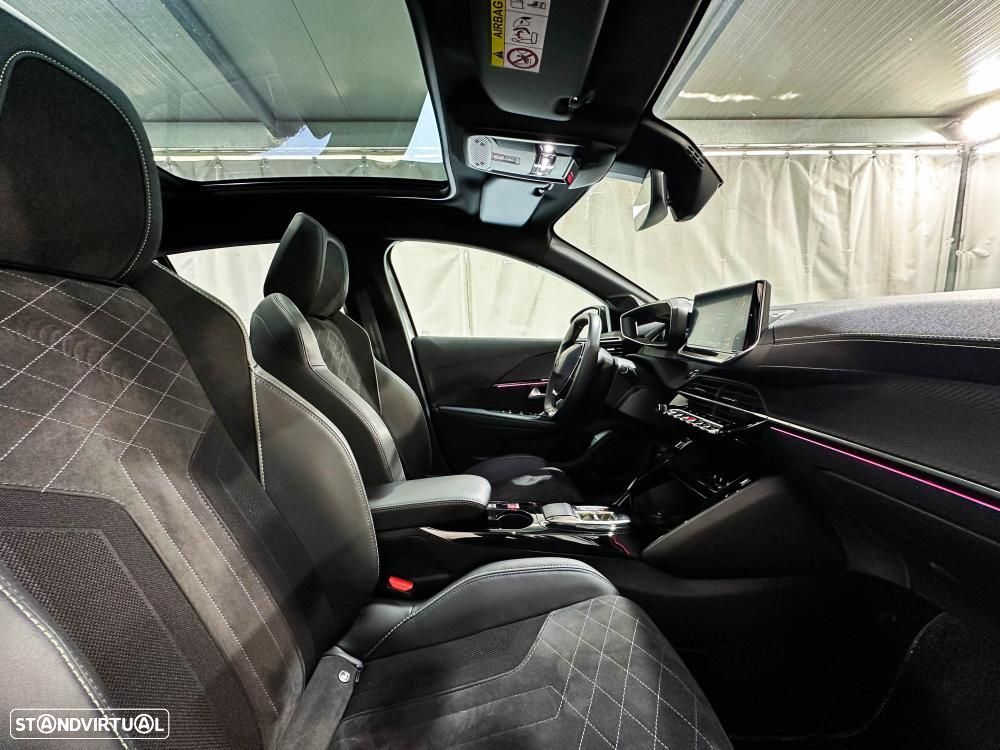 Peugeot e-208 50 kWh GT Pack - 30