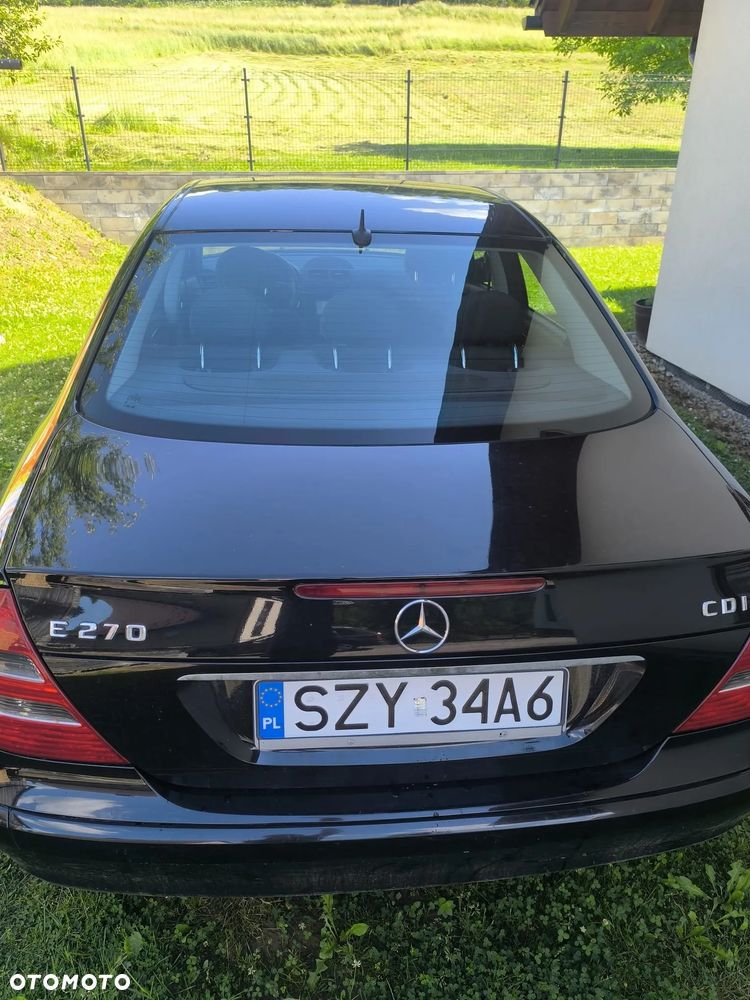 Mercedes-Benz Klasa E 270 CDI Classic - 3