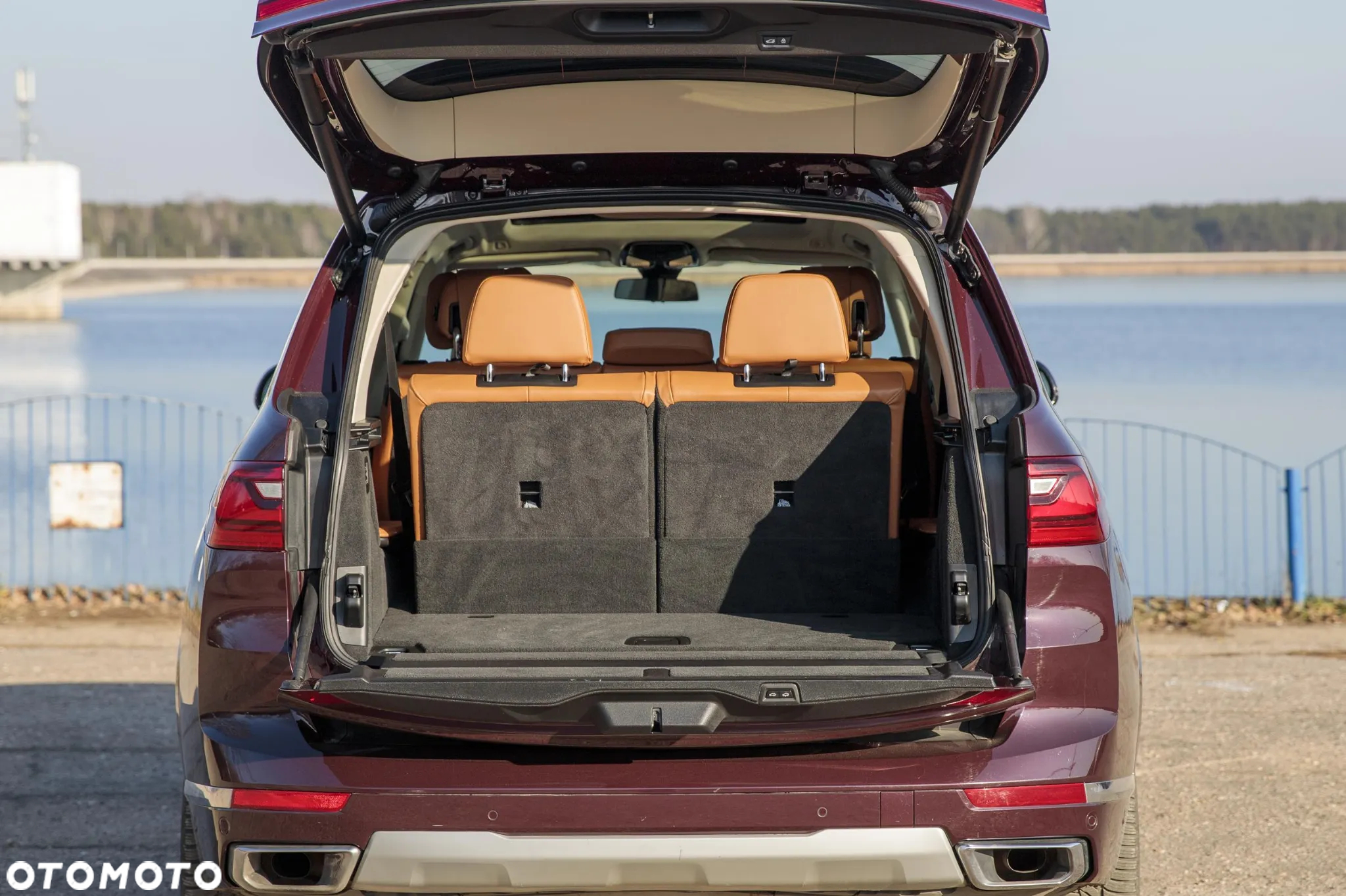 BMW X7 xDrive40i - 9