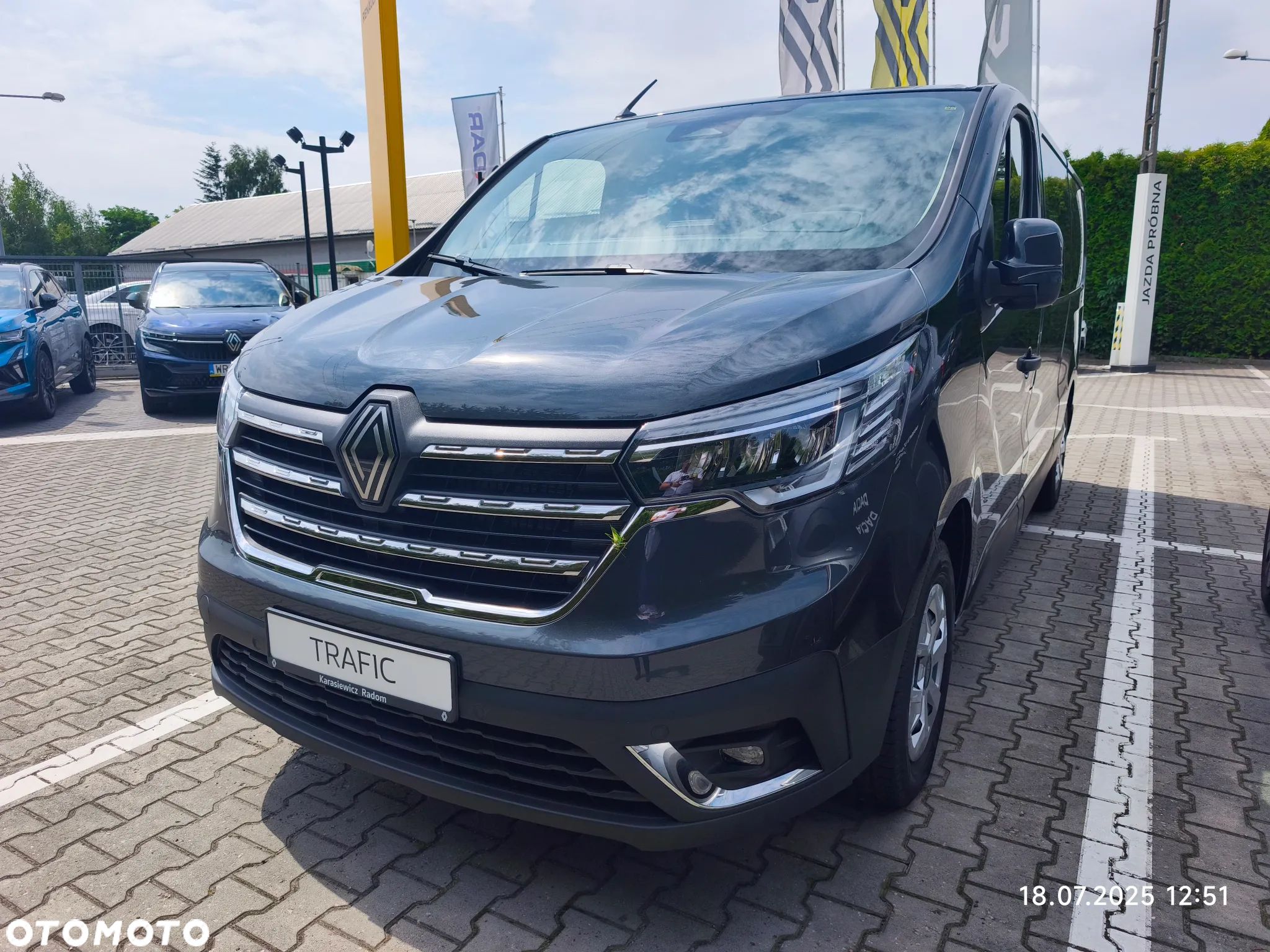 Renault Trafic 2.0 dCi L2H1 HD Extra (bryg.) - 1