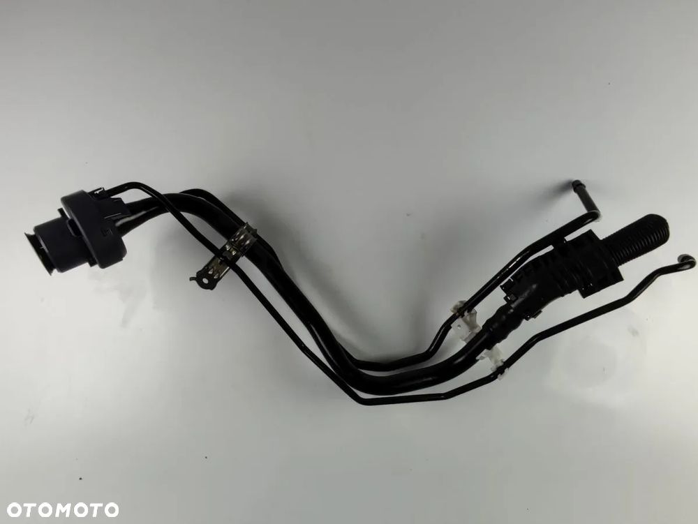 LEXUS ES 2.5h od 2018r Wlew Paliwa Rurka Wlewu - 1