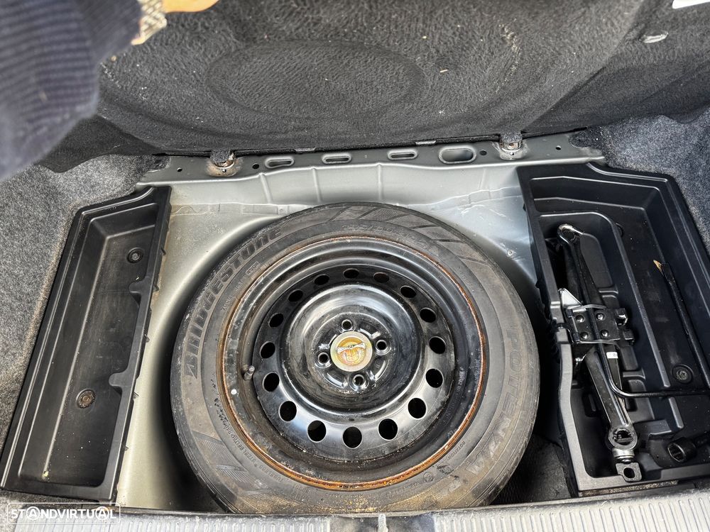 Toyota Corolla 1.4 D-4D Sol - 9