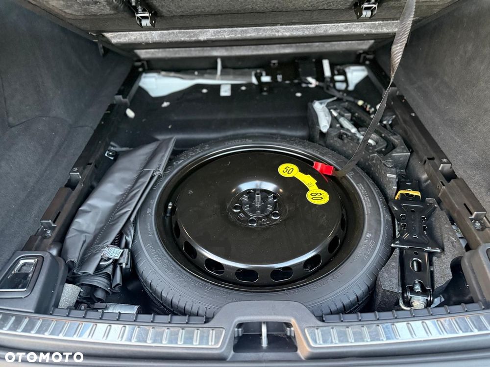 Volvo V90 Cross Country - 21