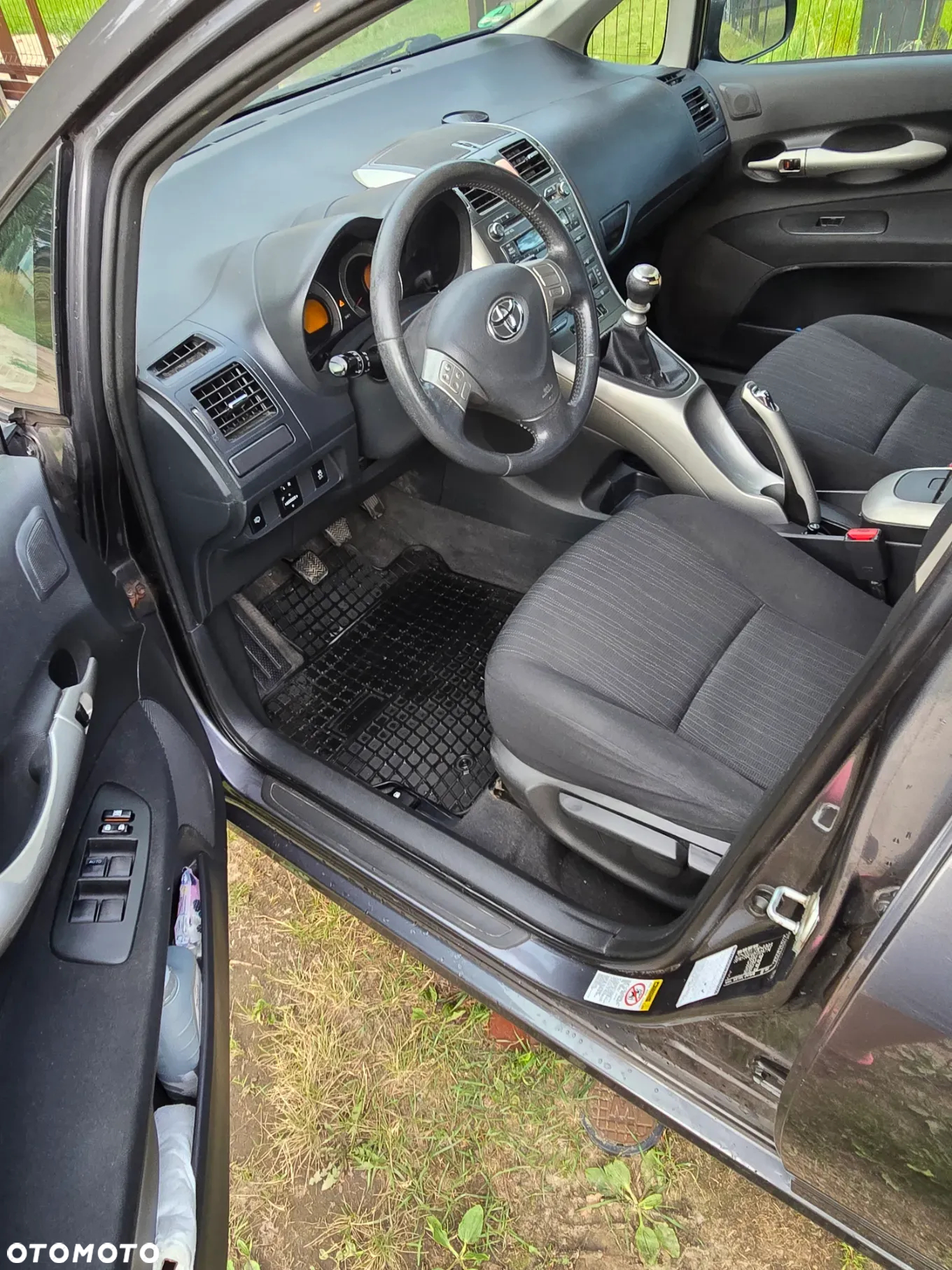 Toyota Auris 2.0 D-4D - 10
