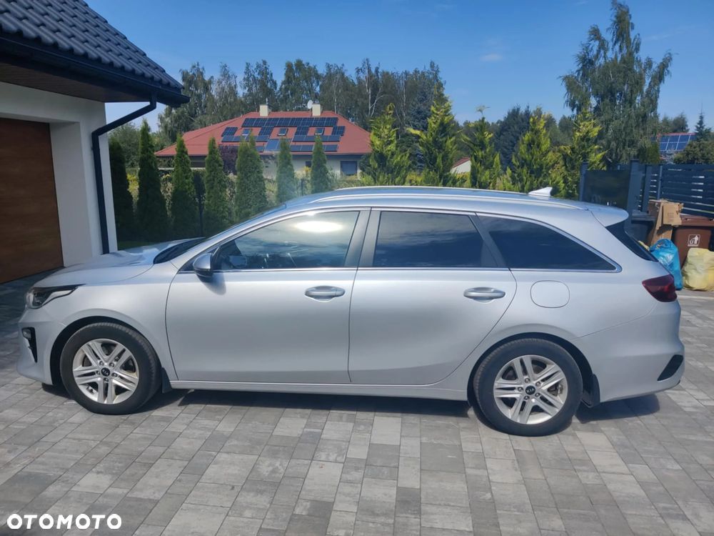 Kia Ceed 1.6 CRDi SCR L DCT - 3