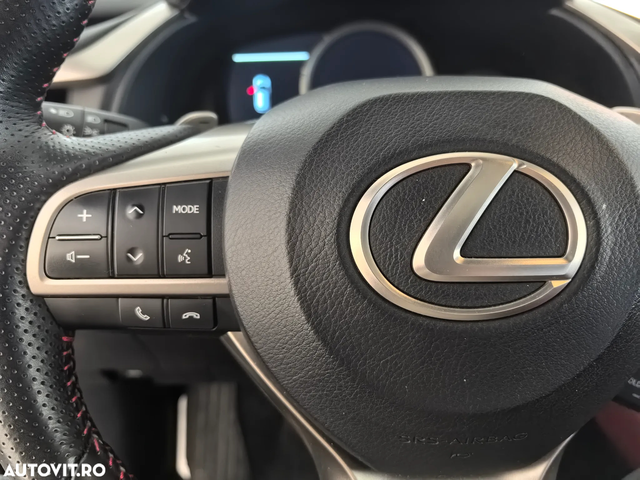Lexus Seria RX 450h Aut. F Sport Premium - 16