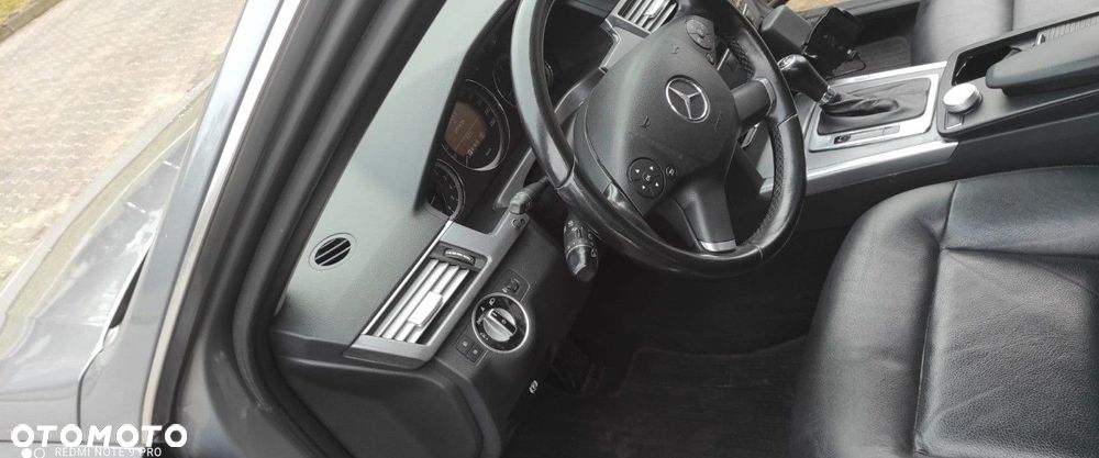 Mercedes-Benz Klasa E 200 CDI 7G-TRONIC Elegance - 23