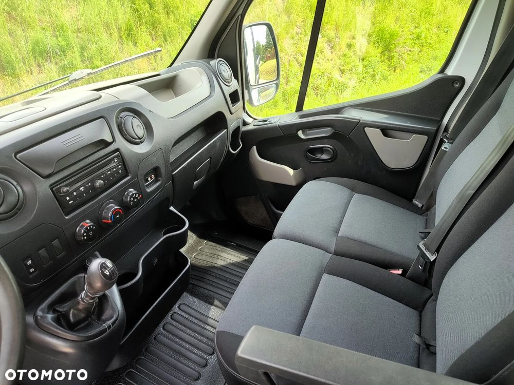 Renault Master - 17
