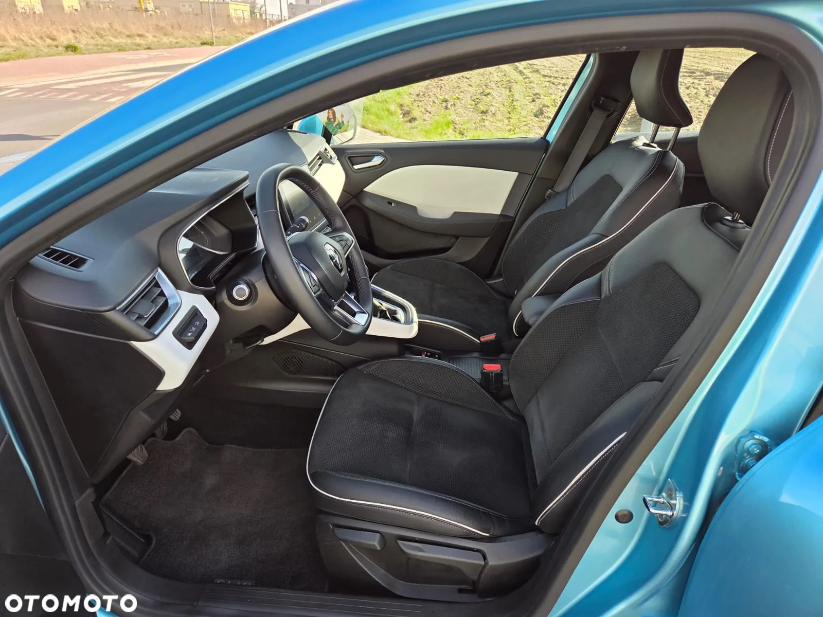 Renault Clio - 9