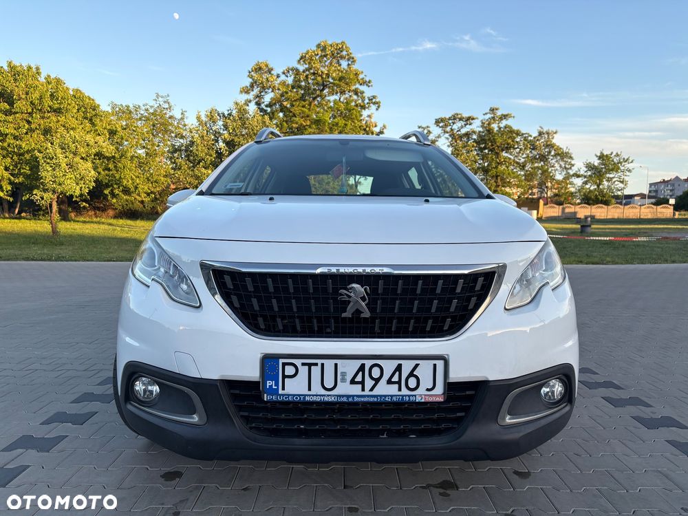 Peugeot 2008 1.2 Pure Tech Style - 8