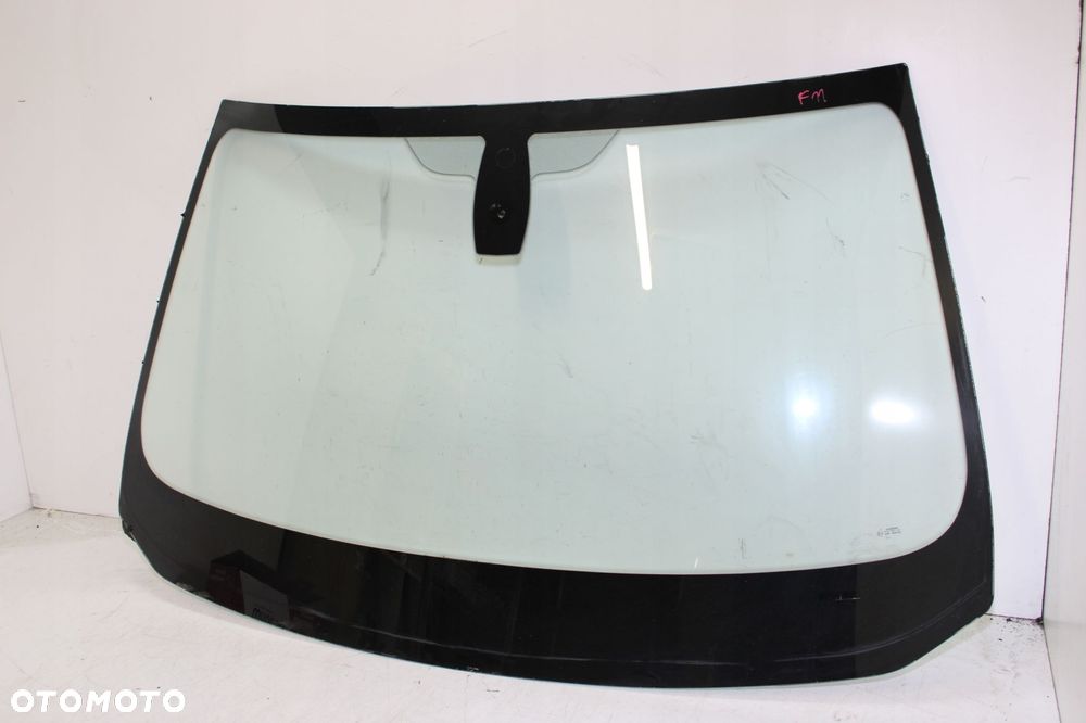 BMW F10 F11 SZYBA CZOŁOWA PRZEDNIA GUARDIAN Z CZUJNIKIEM - 2