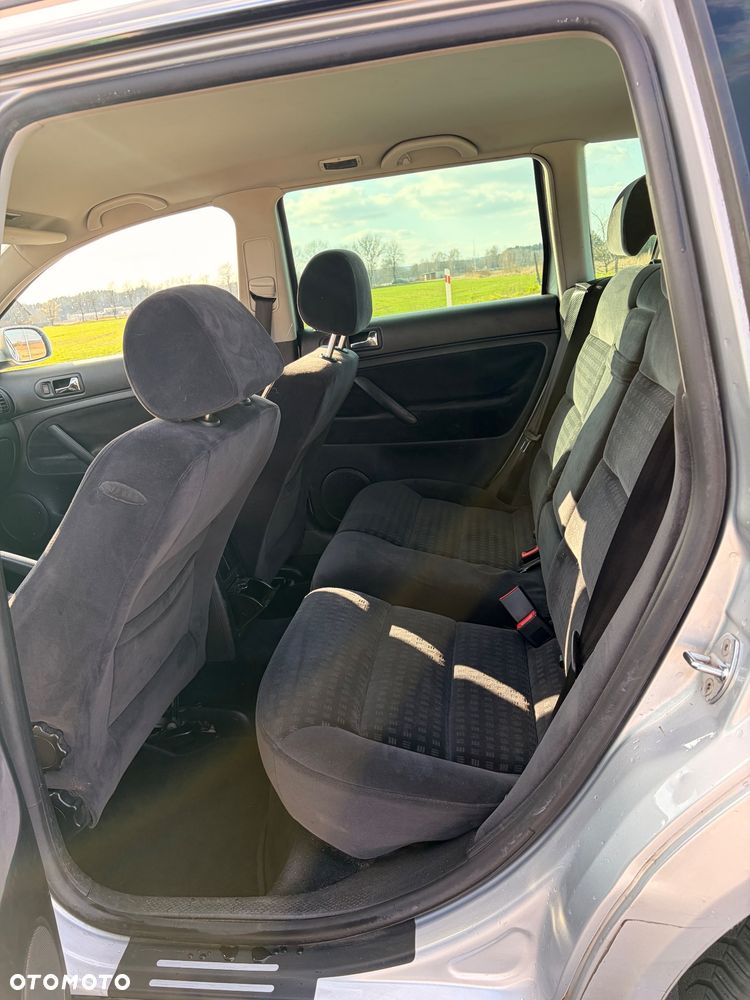 Volkswagen Passat 2.0 5V - 7