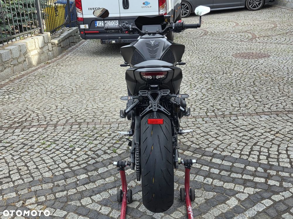 Yamaha MT - 7