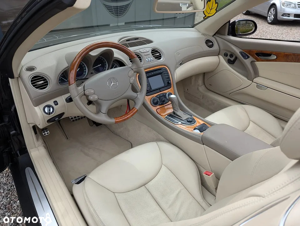 Mercedes-Benz SL 500 - 22