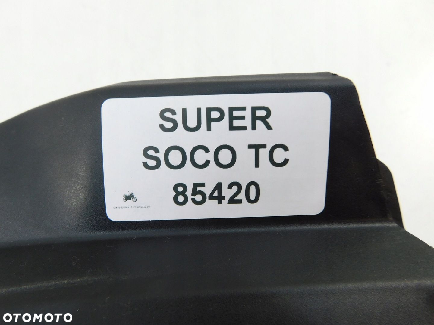 SUPER SOCO TC WYPEŁNIENIE LEWE - 6