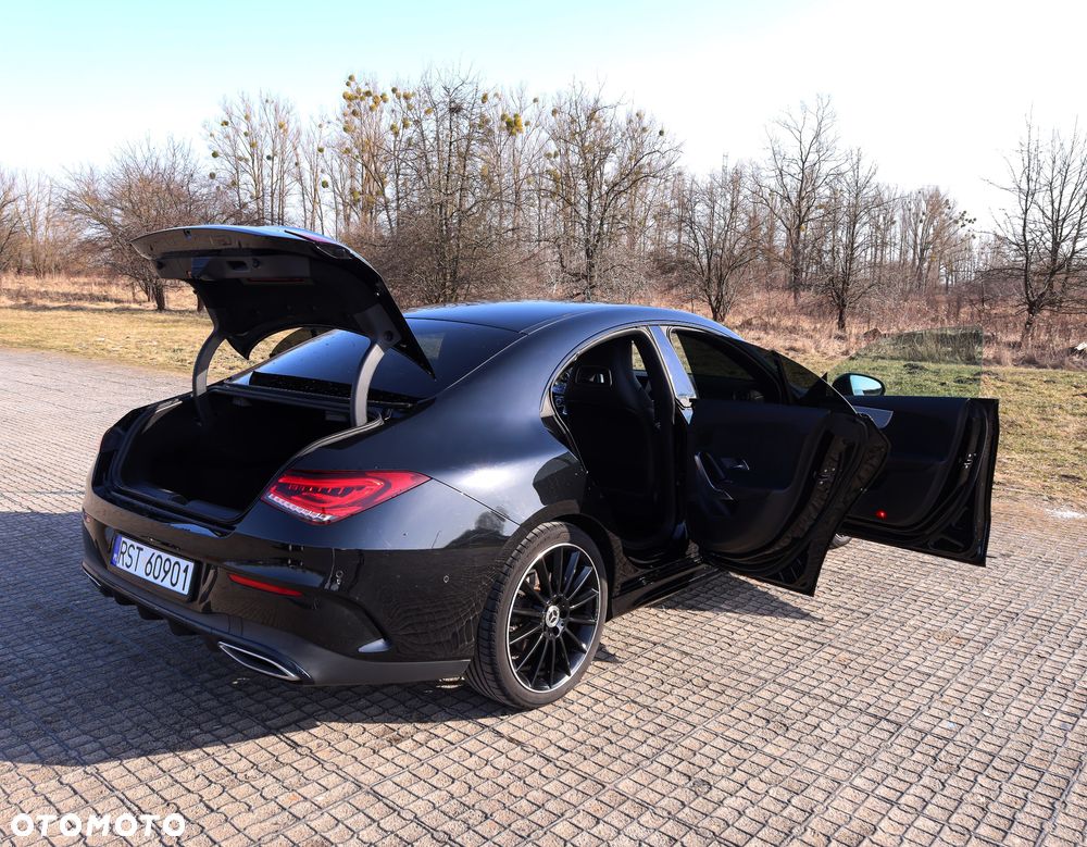 Mercedes-Benz CLA 220 7G-DCT - 12