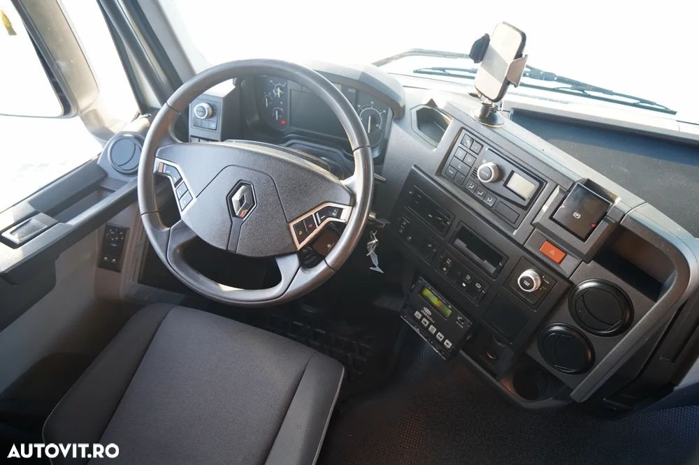 Renault T 430 / 6x2 / REFRIGERAT -9 M / UNITATE CARRIER SUPRA 1250 / platformă elevatoare / oblon rulant / punte de ridicare / direcție - 30