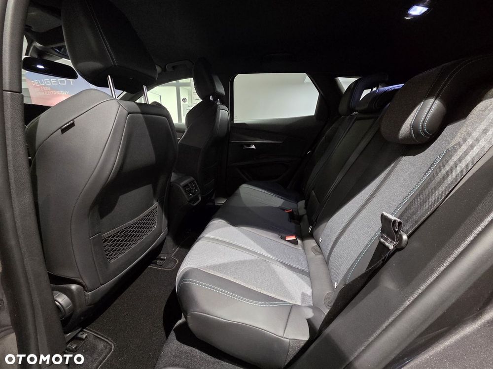 Peugeot 3008 1.5 BlueHDi Allure Pack S&S EAT8 - 11