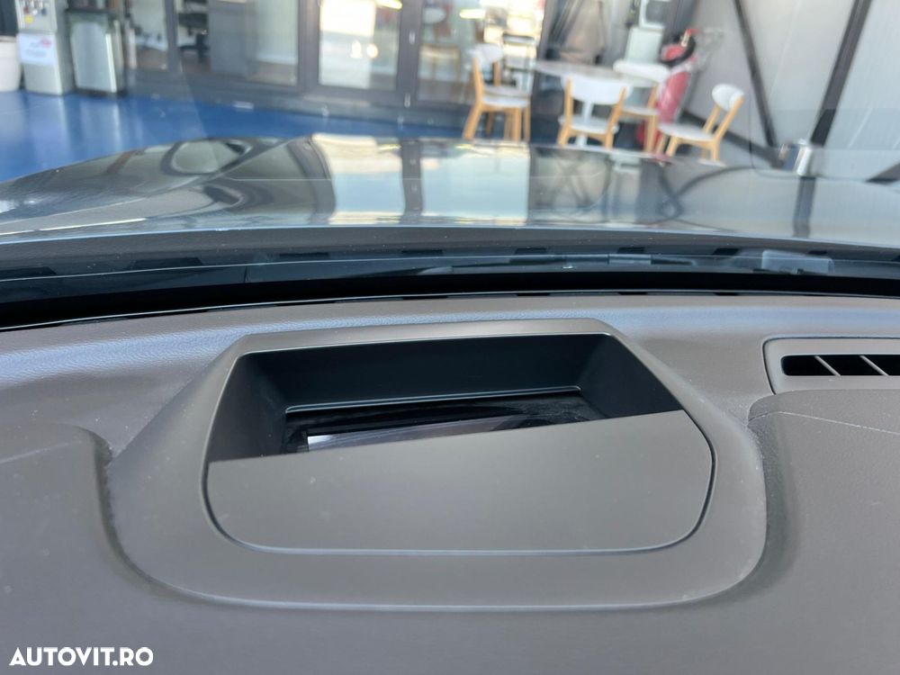 Volvo XC 60 - 24