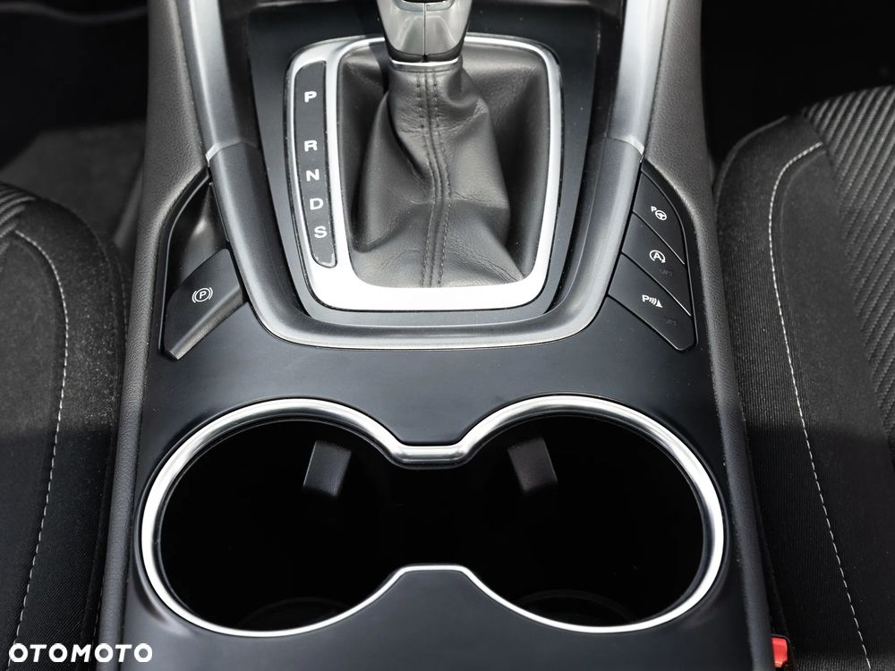 Ford Mondeo 2.0 TDCi Titanium PowerShift - 21