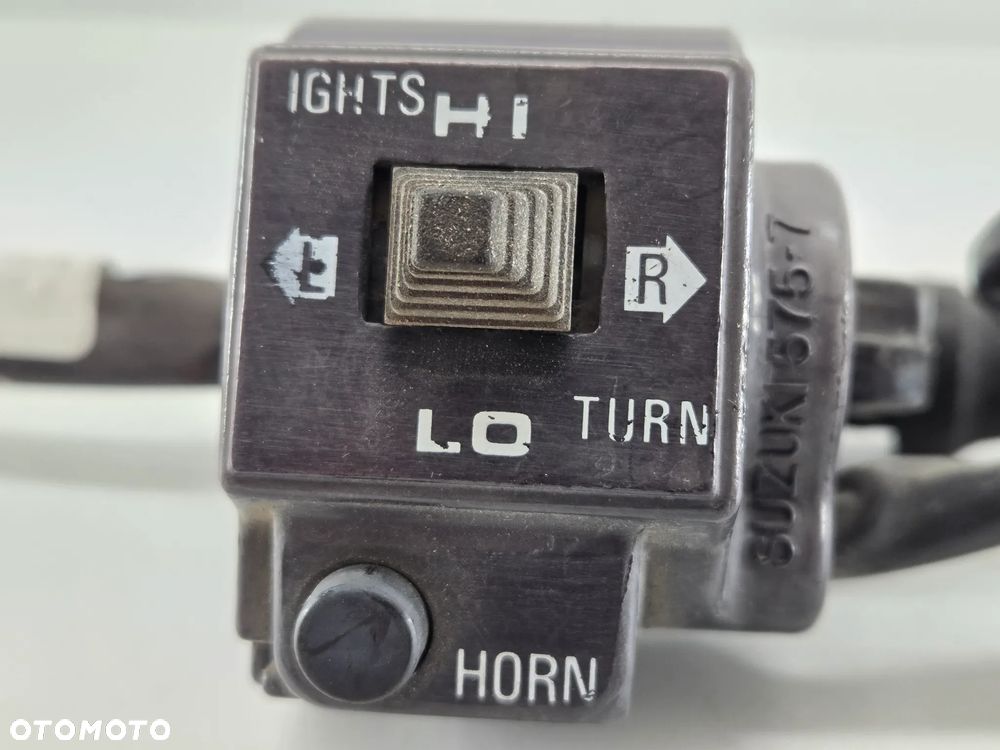 SUZUKI GN 125 PRZEŁĄCZNIK LEWY DZWIGNIA MANETKA - 10